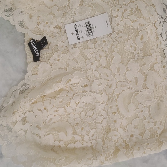 NWT Express Lace Camisole Top w/ adjustable straps - Picture 2 of 3